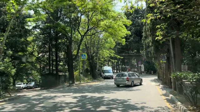 Ялта. Рабочая, Ленинградская, Загородная,Садовая,К.Маркса, Московская ул.02.06.25. Крым.Crimea.Yalta
