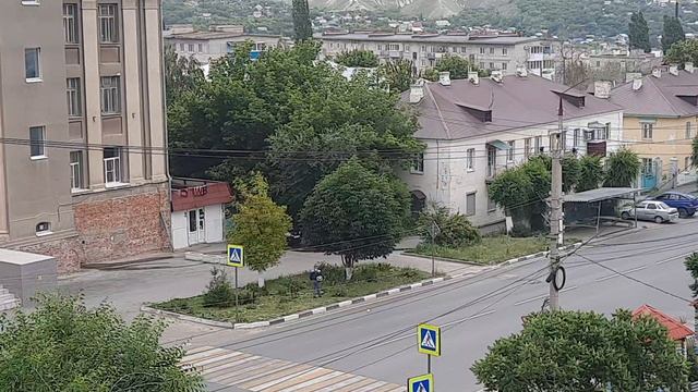 Закон о тишине???Нет,не слышали.Неужели это нельзя было сделать завтра,в понедельник???