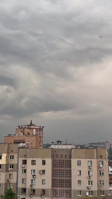 Дождливый Донецк с высоты птичьего полёта 🌧

Ведь любимый город хорош в любую погоду, правда же? ❤️