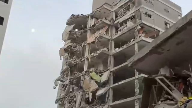 🇮🇷💥В результате комбинированных иранских ракетно-дроновых ударов по Израилю погибли десятки людей