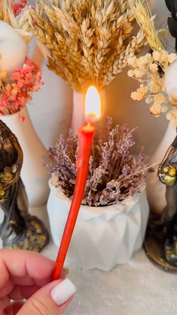 🕯️ «Как использовать красную свечу в ритуалах?»🕯️