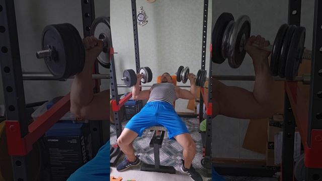 Жим две по 33кг