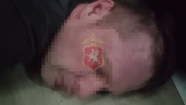 Полиция Севастополя задержала обстрелявшего соседские машины.