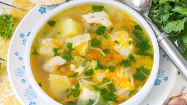 Рецепт куриного супа с вермишелью
готовим без паники