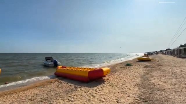 Голубицкая пляж района Кавказ Темрюкский район сегодня 15 июня 2025. Какая погода, Азовское море