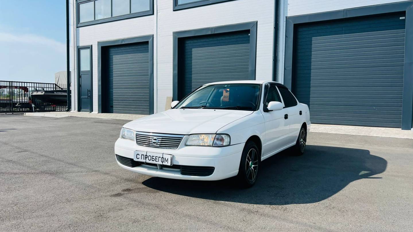 Nissan Sunny, 2002 год