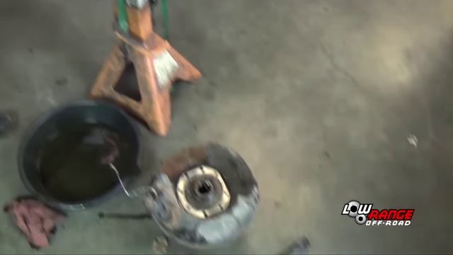 How To Rebuild A Toyota 4X4 Solid Front Axle (Part 1) Initial Tear Down