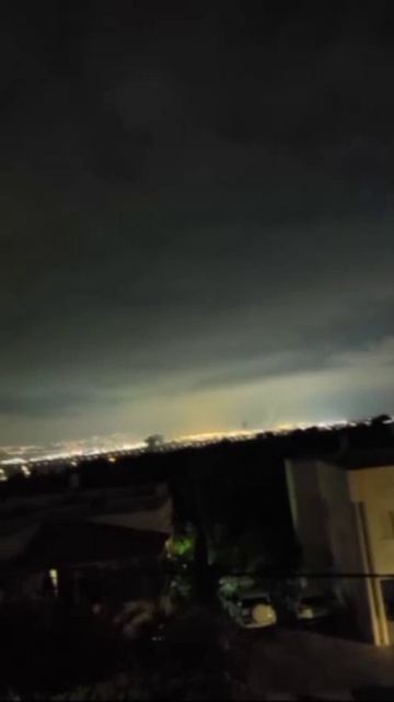 Хайфа
Иранские ракеты обходят системы ПВО Израиля.