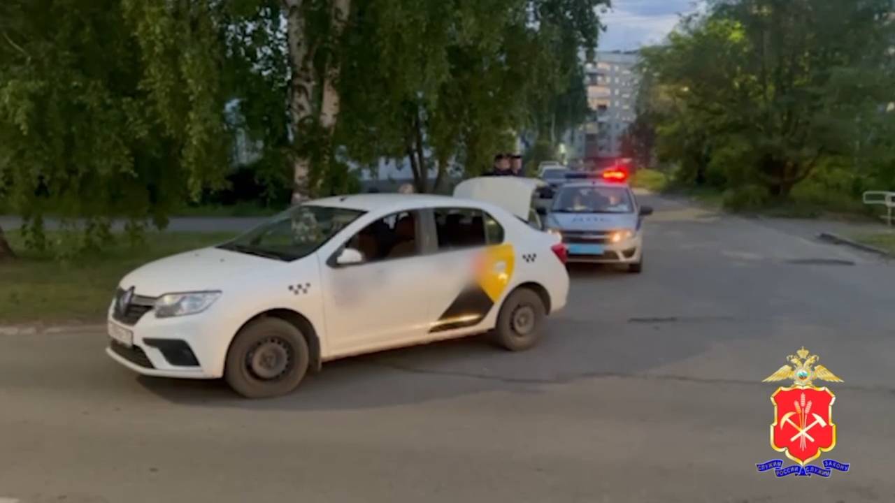 В Новокузнецке задержали таксиста, который находился под воздействием наркотиков