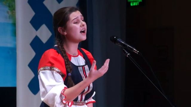 Елена "Купил Ванька косу"