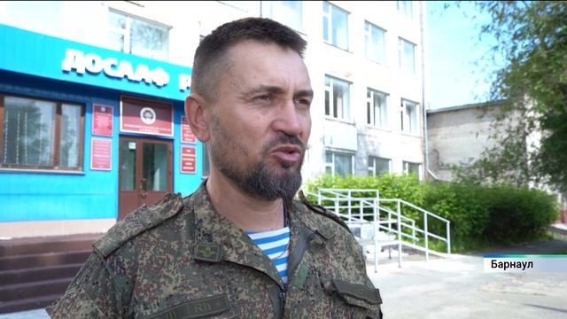 Участник СВО нашёл своё новое призвание: учит детей и студентов управлять дронами в Алтайском крае