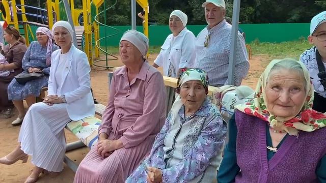 Башын

Шагыйрь Зөлфәт исемендәге ял паркы ачылды