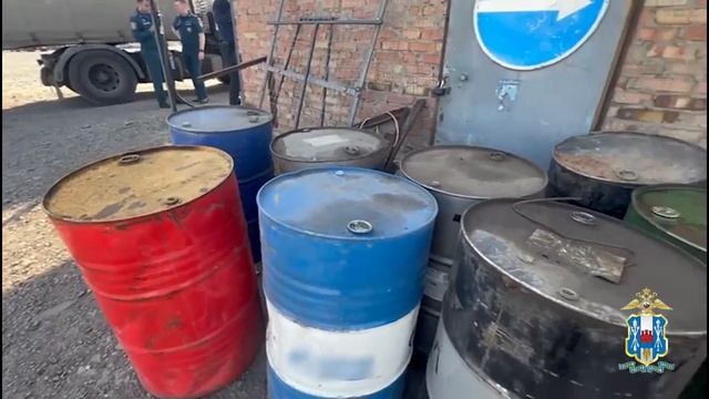 В Ростовской области полицейские во время рейда выявили две нелегальные заправки