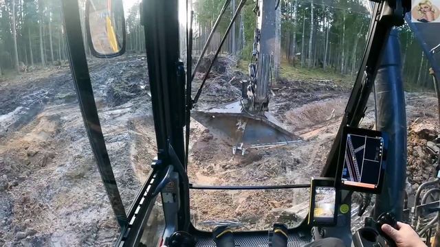 Строительство, дорога в лесу, продолжение