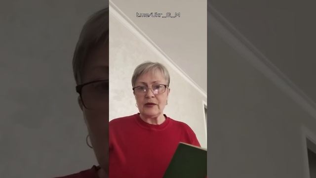 🇺🇦Жительница Украины обращается к президенту Зеленскому с требованием уйти тому в отставку и немед