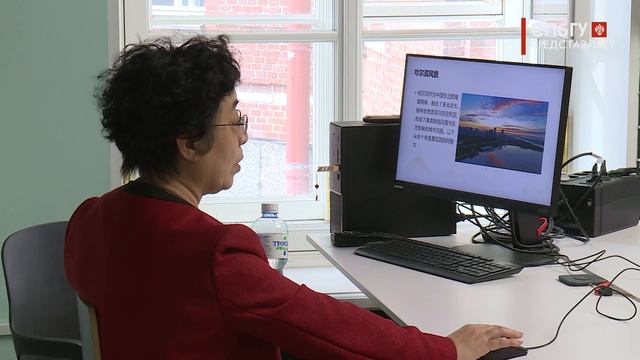 Новости СПбГУ: Лекция харбинской писательницы Юй Цююэ в СПбГУ