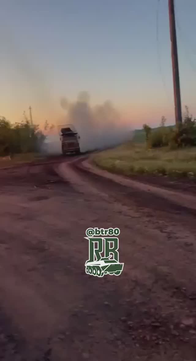 Бойцы группировки ЦЕНТР поражают позиции ВСУ из Града:точные удары приводят к в ужас ВСУшников !!!