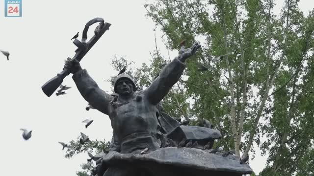 Монумент Воинской Славы и «именные» стелы обновляет Абакан в Парке Победы