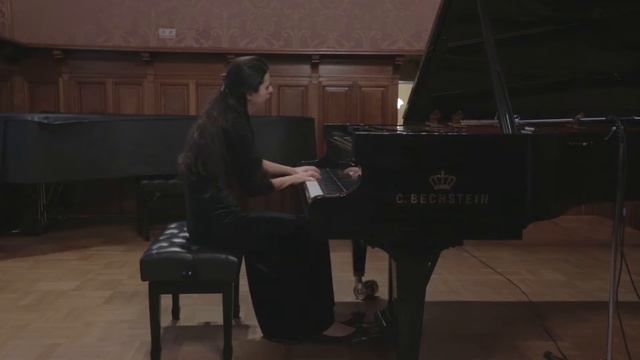 Beethoven - Sonata 17 "Tempest"2/3 Angela Yurchenko, piano