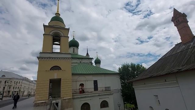+ Рядом с Московским Кремлём (17) — к13
