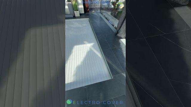 Подводное сматывающие устройства ELECTRO COVER. Вариант размещения в донной нише бассейна.
