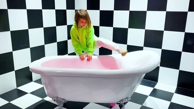 Мистер Макс • Mister Max - Макс и Кэти о своем приключении в музее селфи