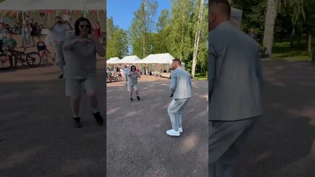 Денис Симуков . Выступление на концерте в  деревне Низино  15.06.25