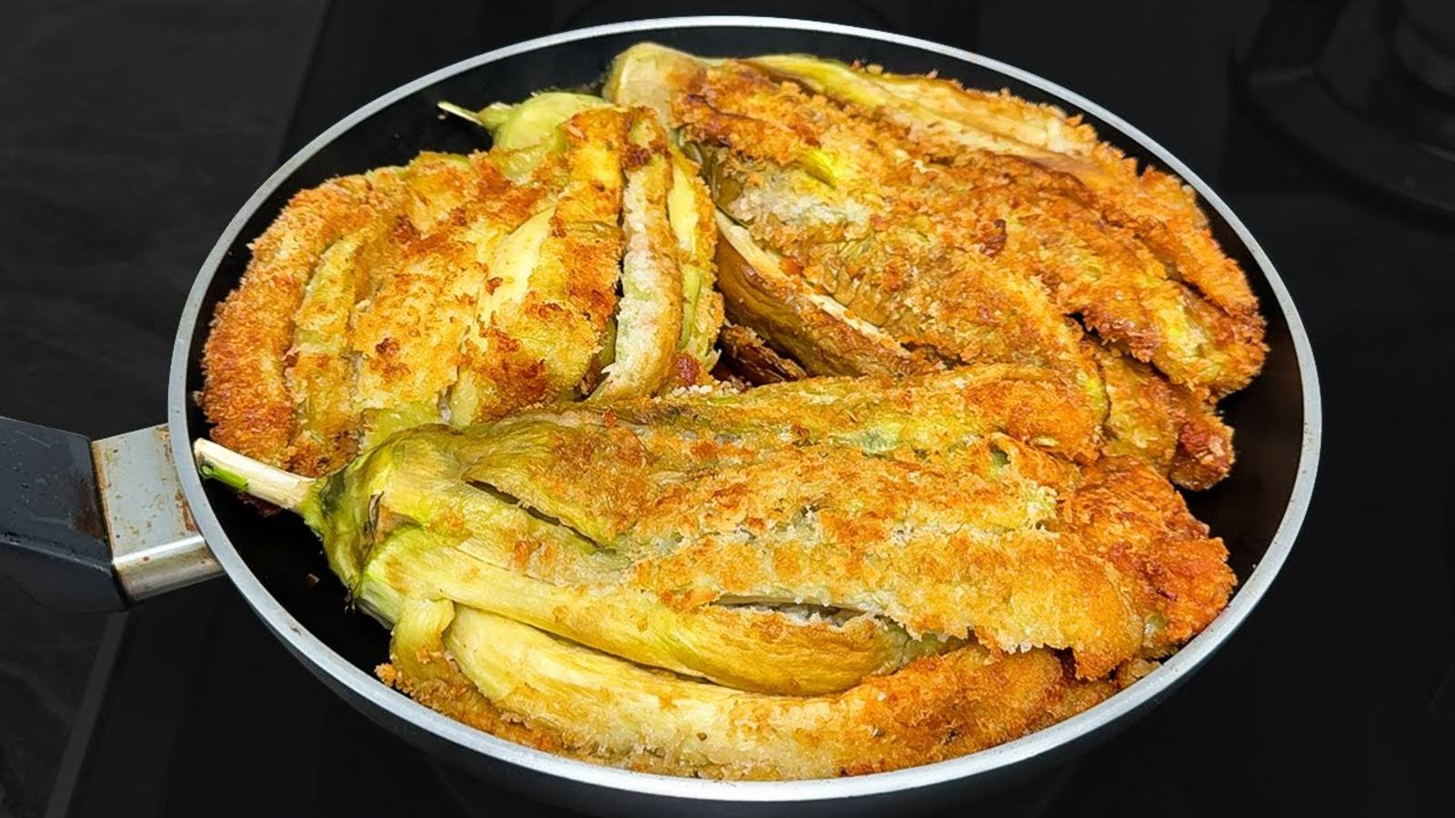 Жареные баклажаны вкуснее мяса....