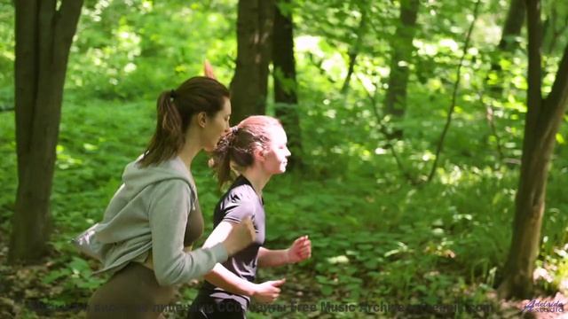 Видео, которое можно понять только с расширенным сознанием - испытайте! - Radha Madhava ft. Sarasvat