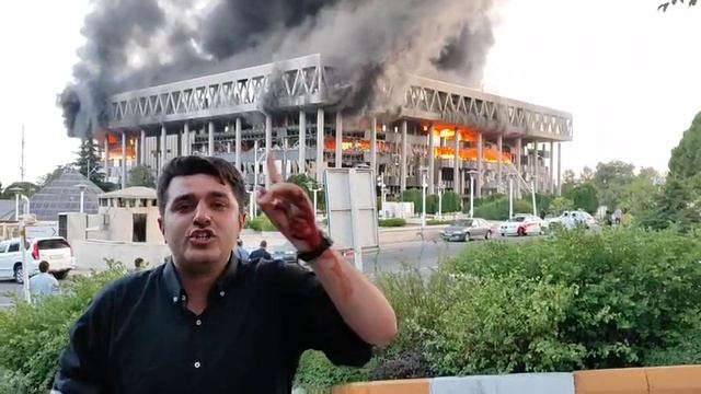 Пожар в здании Национального телевидения Ирана после варварской атаки сионистского режима с цель...