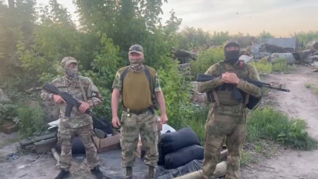 Проведали наших защитников