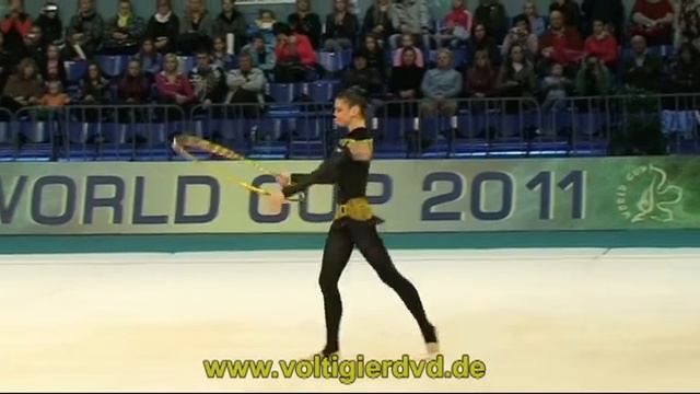 Дерюгина-Кубок 2011 - Обруч - 01 - Алина Максименко - выступление в художественной гимнастике