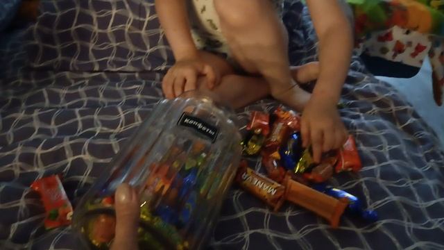На ночь очень захотелось конфет 🍬 🍭🍫
