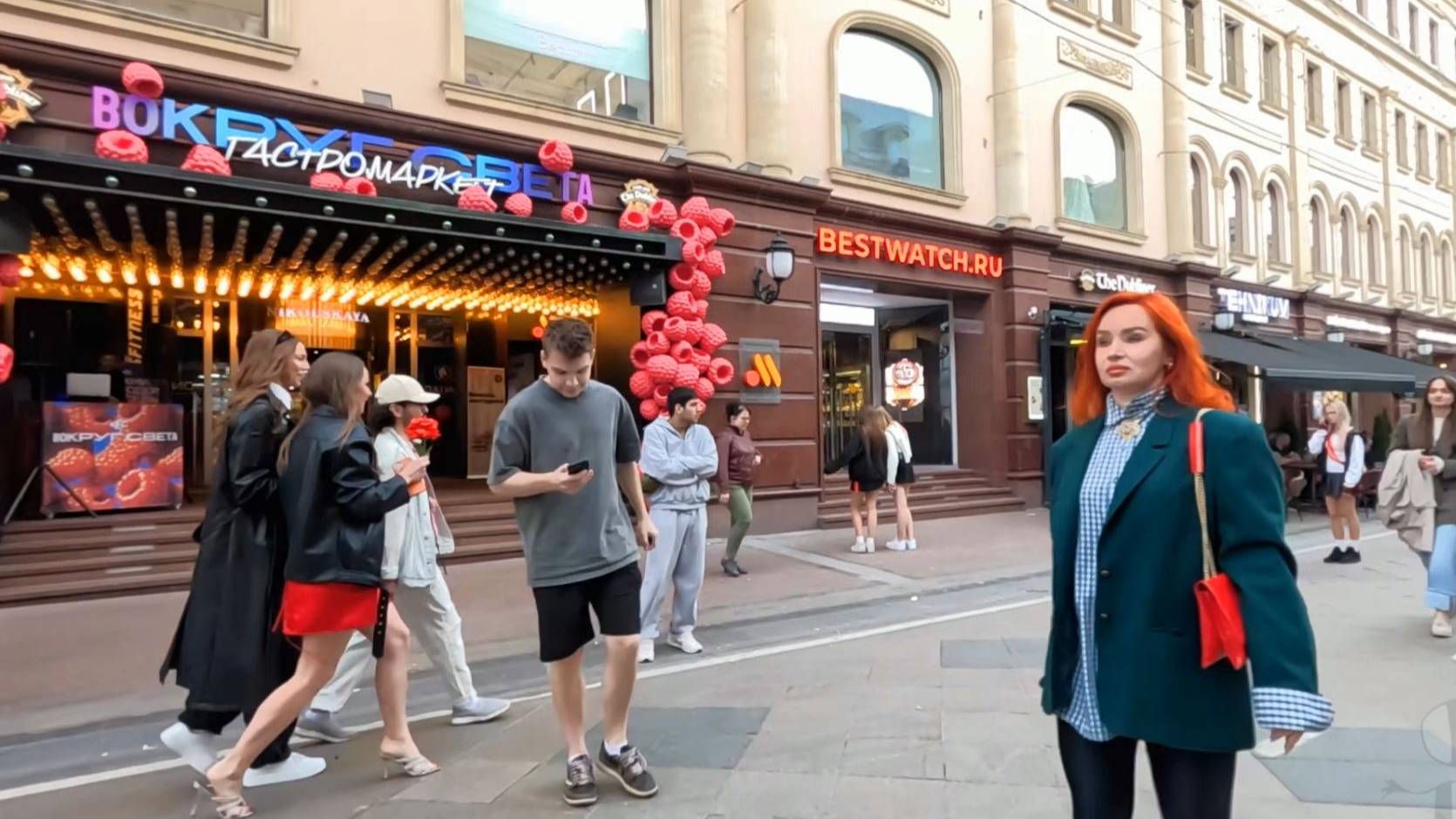 Прогулка по знаменитой улице Никольская в Москве