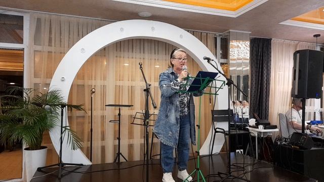 ВЕРА ГЛУХОВА, АНАПА