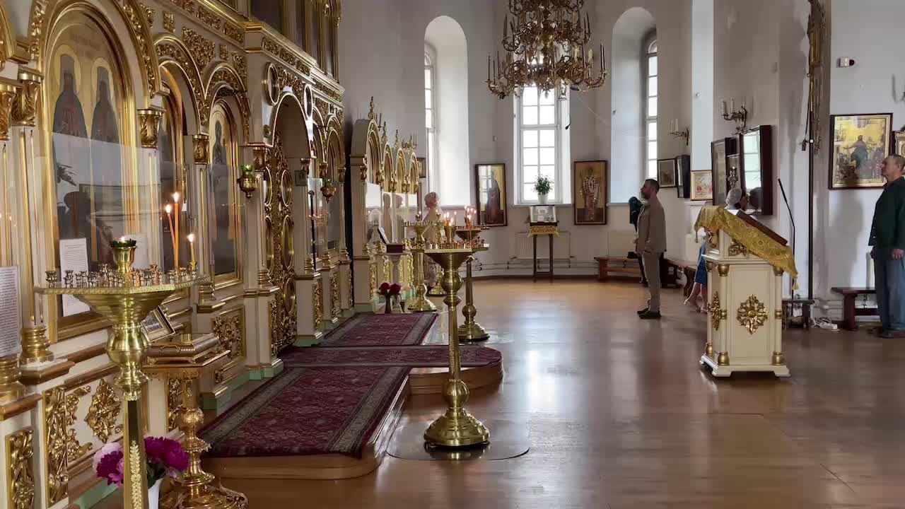 Божественная литургия 16.06.2025