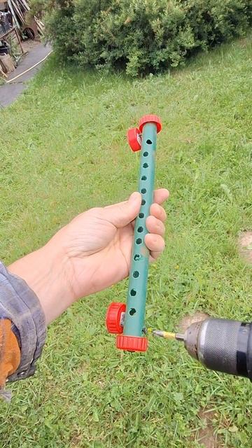 Самоделка приспособление полка для отвёрток своими руками #diy #полезныесоветы #хитрости