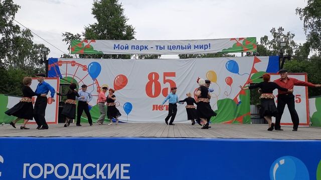 Танцуем Кадриль