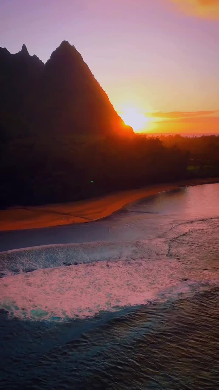 #вода #горы #закат