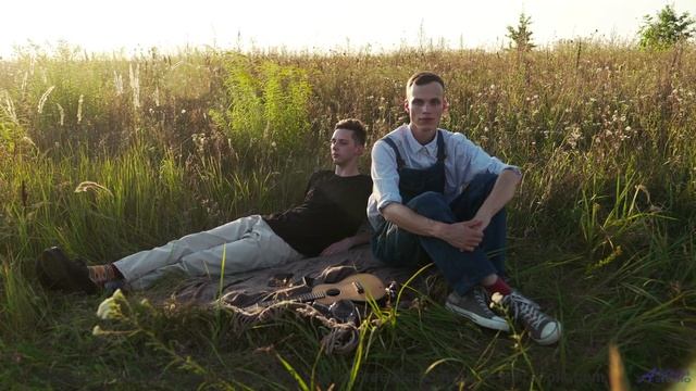 Эта мелодия заставит ваше сердце биться чаще - слушайте вместе! - Carefree Morning -- Scott Holmes M