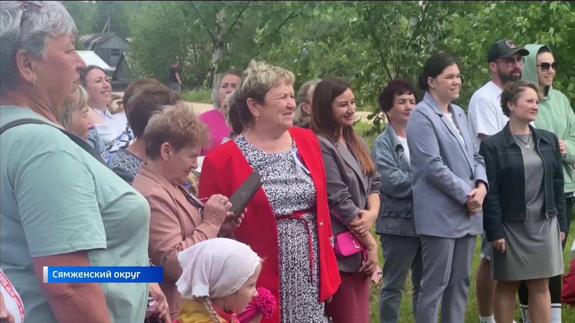 Новый мурал и «Добро.Центр» открыли накануне в посёлке Гремячий Сямженского округа