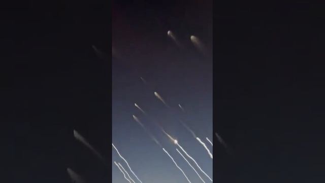 Залп иранских баллистических ракет