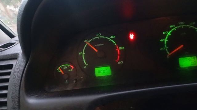 уАЗ Патриот в деле, плюс работа двигателя