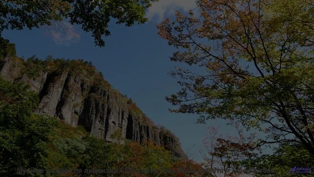 Саунд рисует по небу узоры, которых не видели - Sacred Mountain -- Ayla Nereo -- Beheld