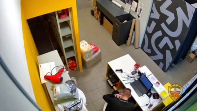 ‼️Москвич хотел разбогатеть за счет ПВЗ, но в итоге попал в полицию‼️