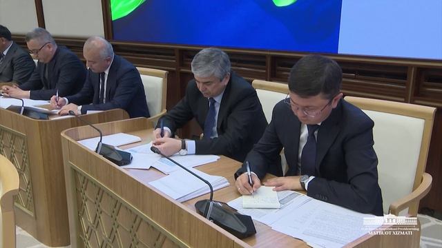 Президент. Ҳар бир ҳоким ҳудудидаги... ўзи ташаббус кўрсатиб ишлашга ўтиши шарт.
