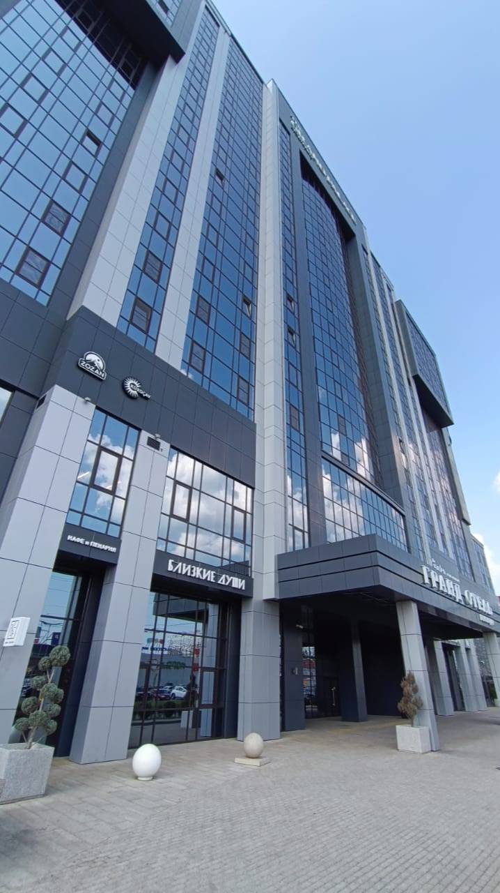 Продается коммерческое помещение, район ХБК ТРК «Галактика»

В Апарт Отеле The Grand Palace