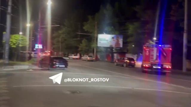 Ещё кадры с места ДТП по улице Ларина.