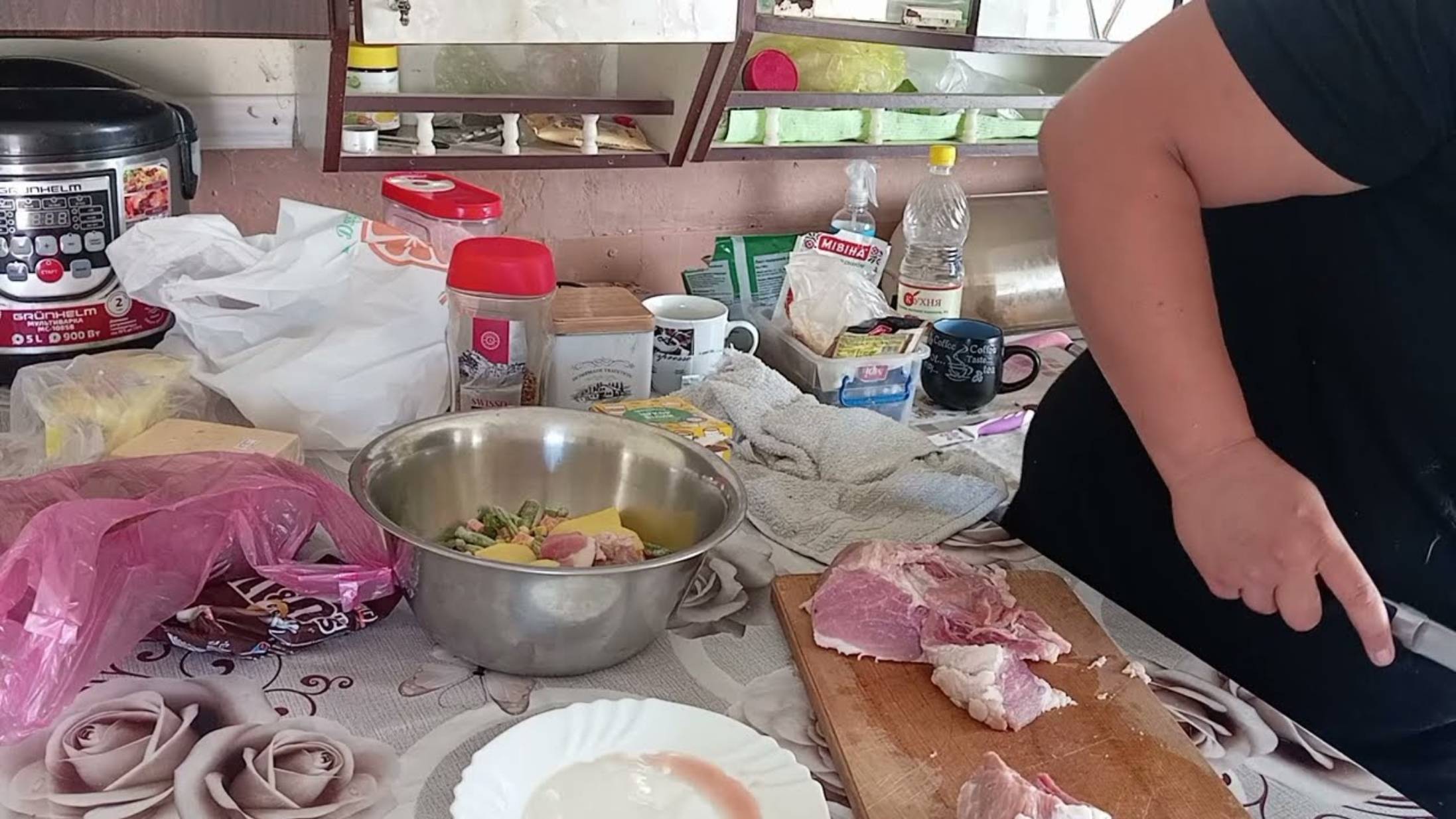 Наталья Губарева. ПРИГОТОВИЛА ОБЕД МЯСО С ОВОЩАМИ В ГОРШОЧКАХ