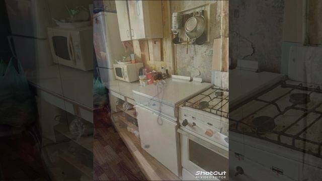 комната на ключ в коммуналке,есть всё.